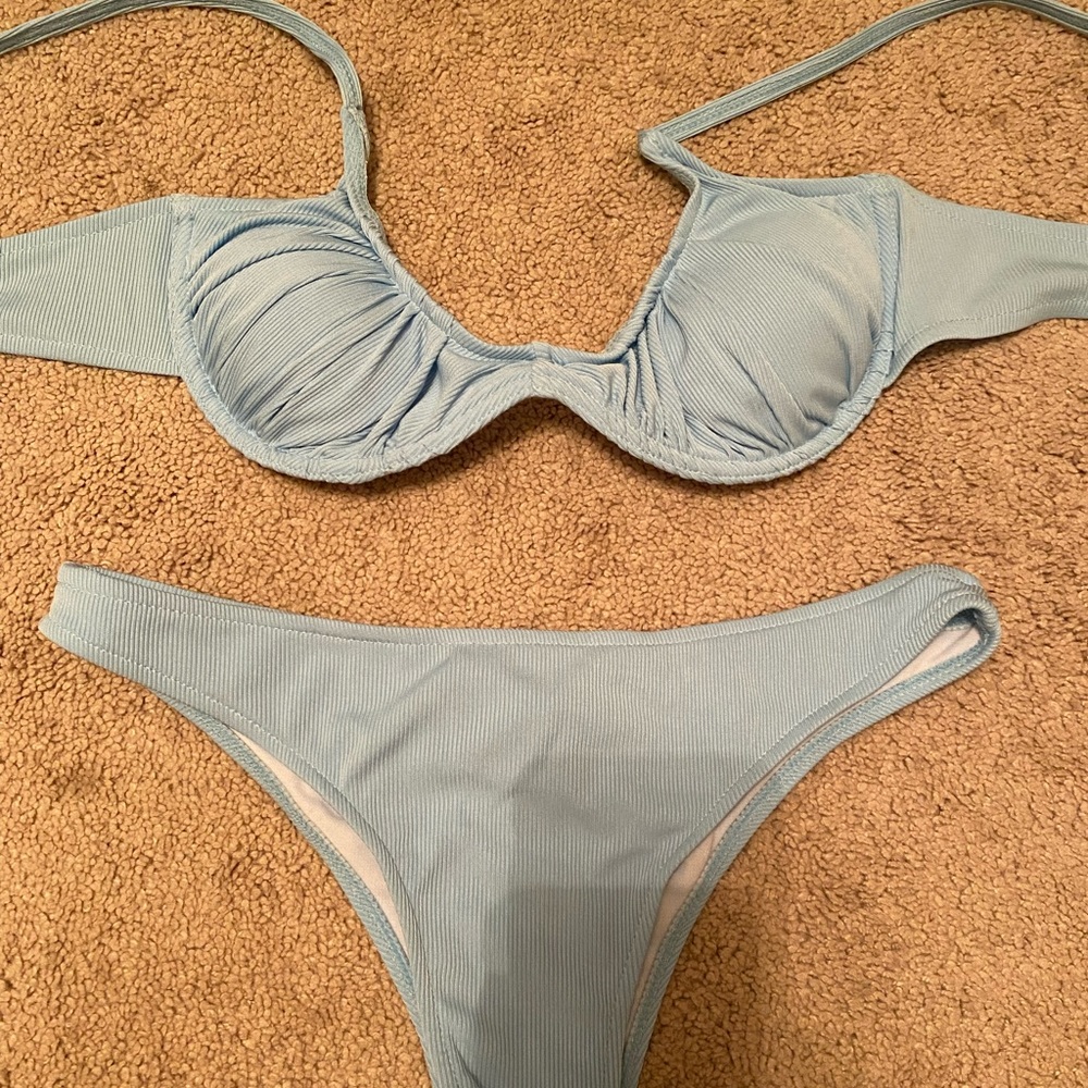Blue bikini set